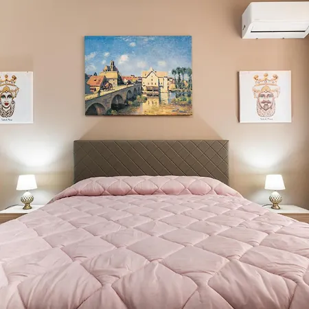 Apartment Stesicoroom